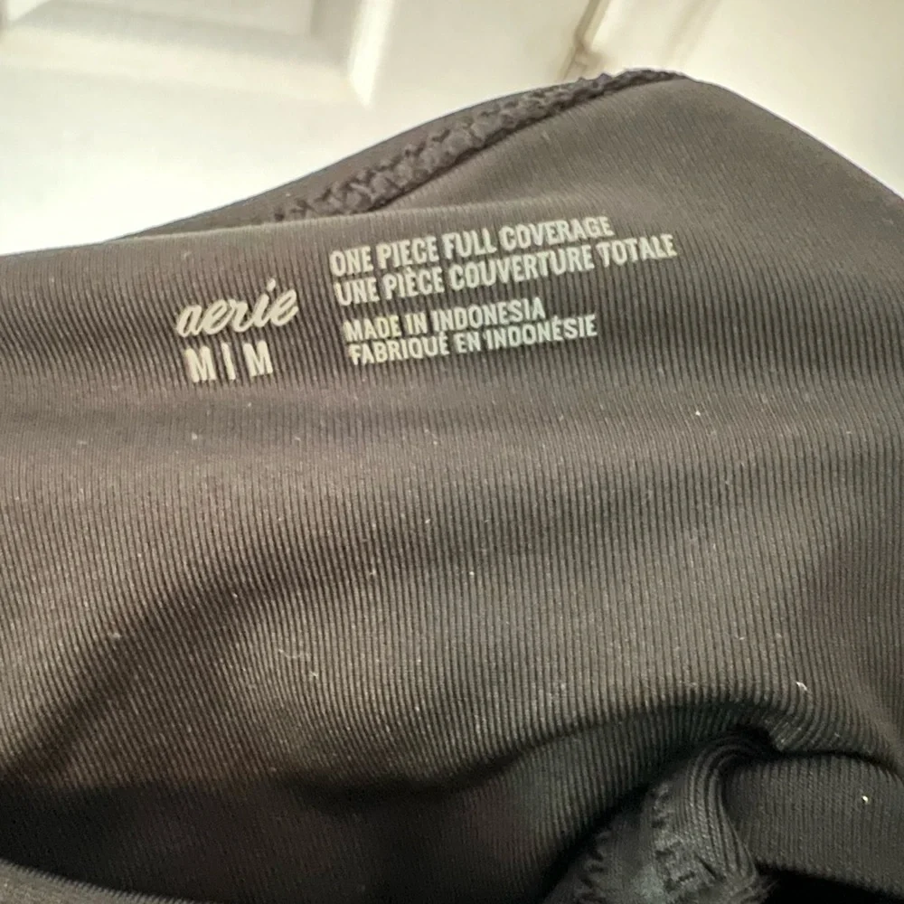 Aerie Tie Back One Piece Swimsuit | Medium - Picture 3 of 7